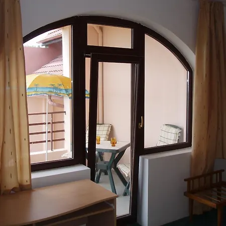 Guest house Diva Golden Sands