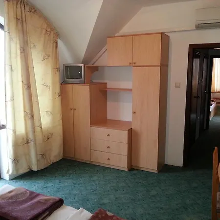 Guest house Diva 3*